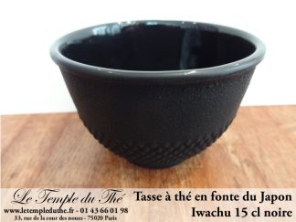 TASSES ET SOCLES EN FONTE DU JAPON