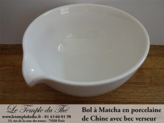 Bol à Matcha en porcelaine de Chine avec bec verseur