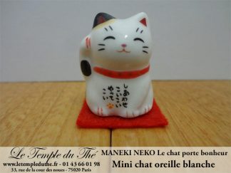 Maneki-Neko Le chat porte bonheur mini chat oreille blanche