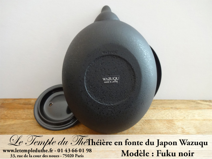 Théière en fonte du Japon WAZUQU modèle Fuku noir 0.55 L – Image 2