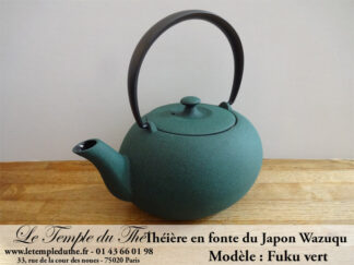 Théière en fonte du Japon WAZUQU modèle Fuku vert 0.55 L