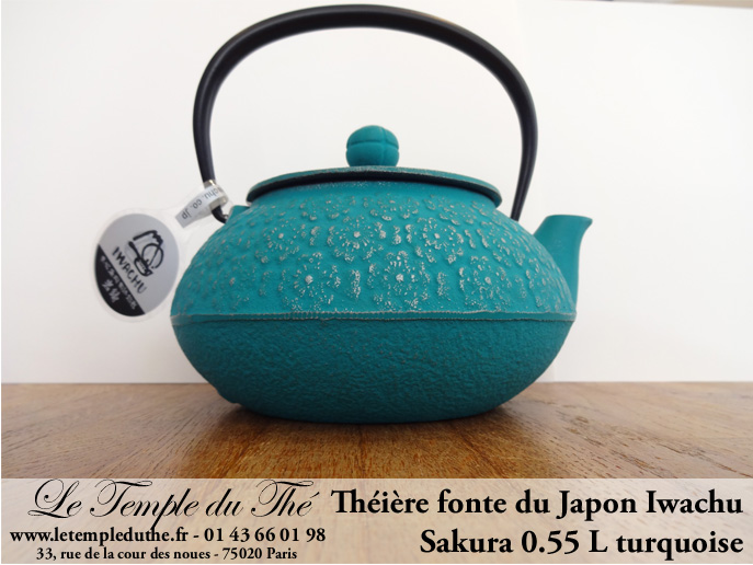 Théière en fonte du Japon IWACHU modèle Sakura turquoise – Image 2